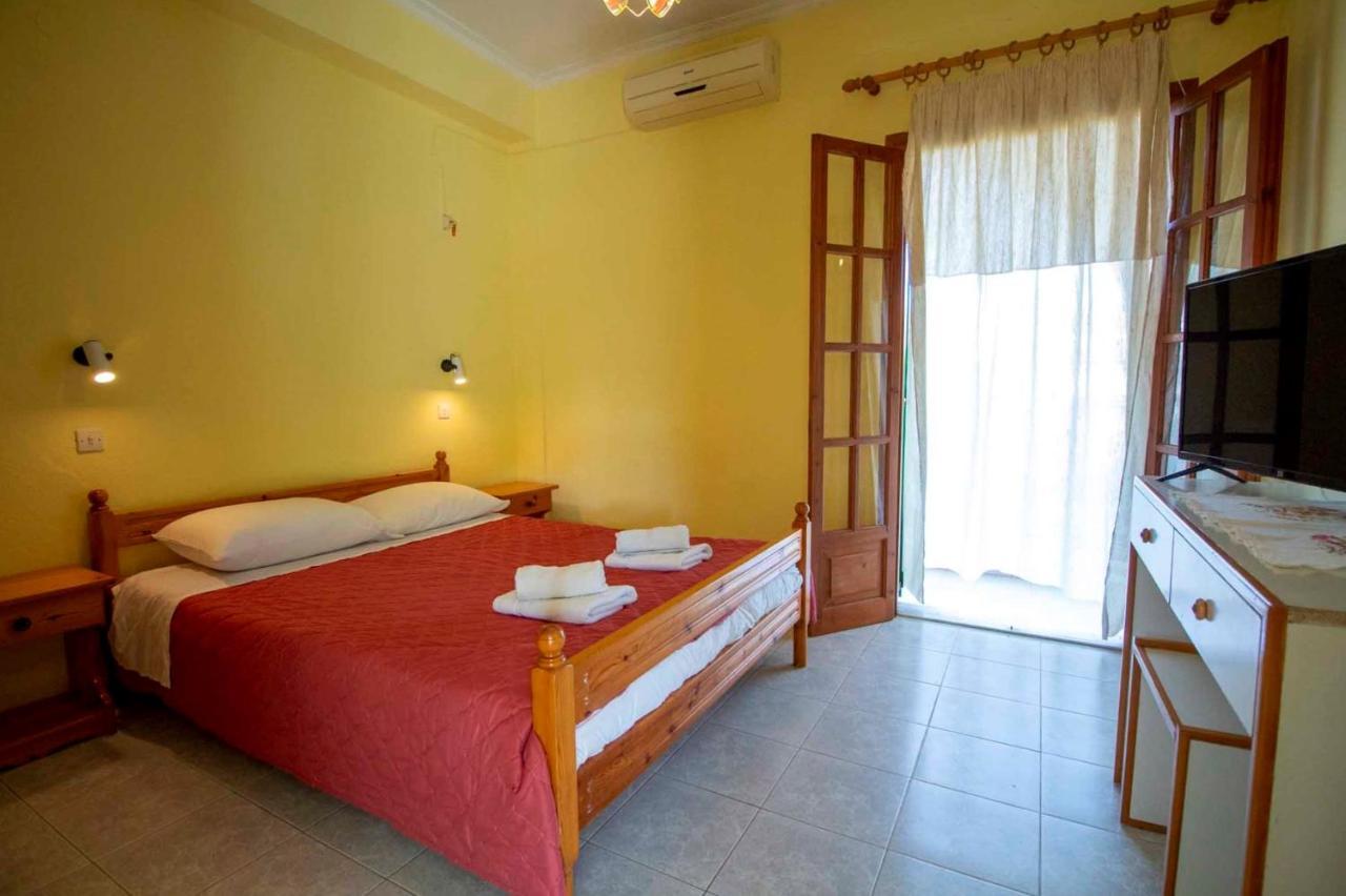 Tzoras‌ ‌Apartments‌ ‌Roda‌ ‌Corfu‌ Litheres Exterior photo